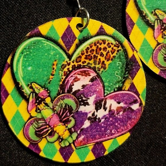 Fashion Jewelry Jewelry - NWT Wooden New Orleans Mardi Gras Crawfish Fleur de Lis Heart Drop Earrings